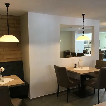 ホテル Ehringer Hof