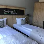 Ehringer Hof מלון *