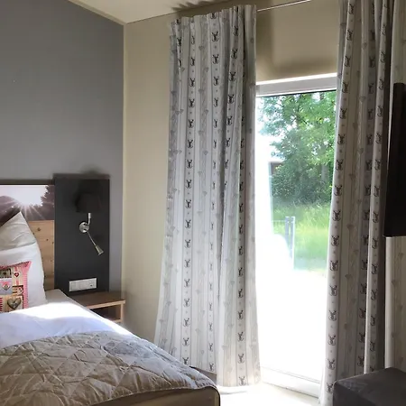 Ehringer Hof Hotel Polling (Muhldorf)